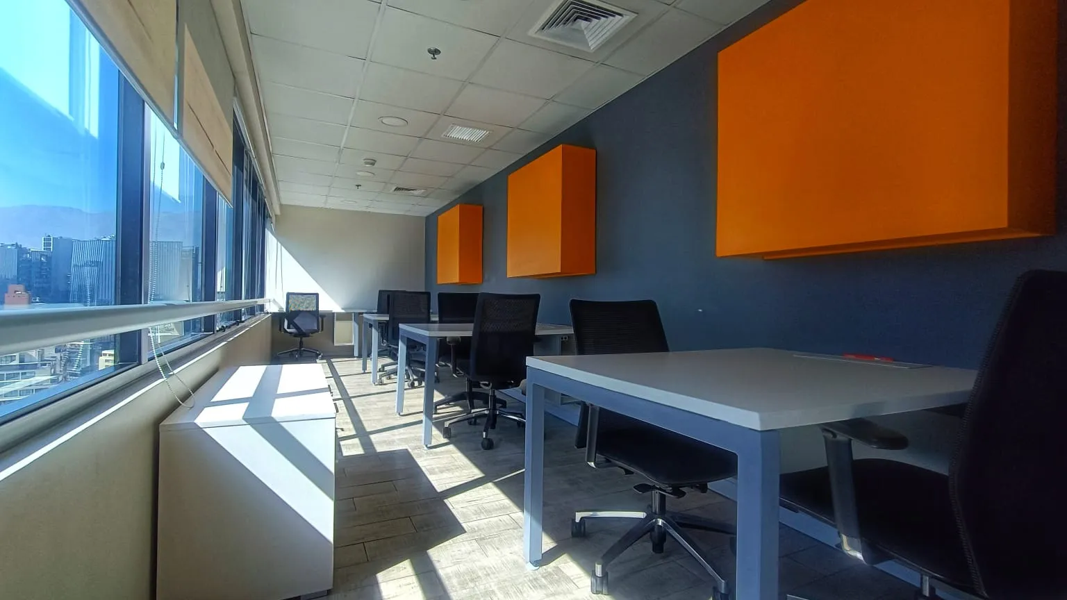 Oficina con vista — Grande